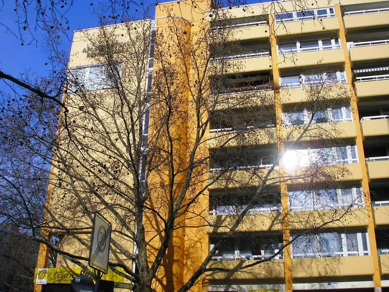 Saniertes, ruhiges Apartment am Prager Platz! — photo 1